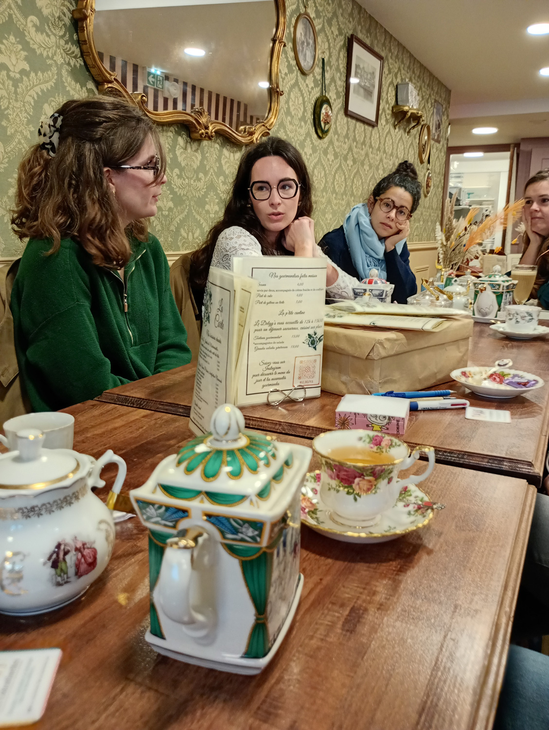 Octobre_24_-_PetitDej_-_Delfis_Cafe5[1]