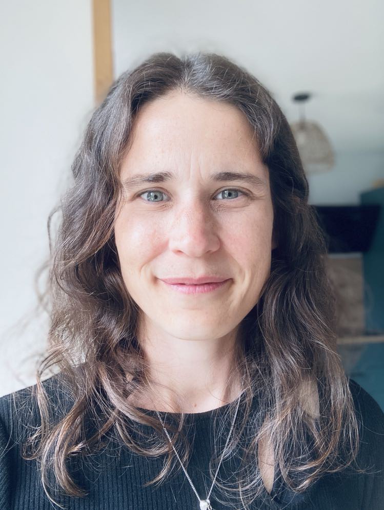 Justine Bec • Light of Bec